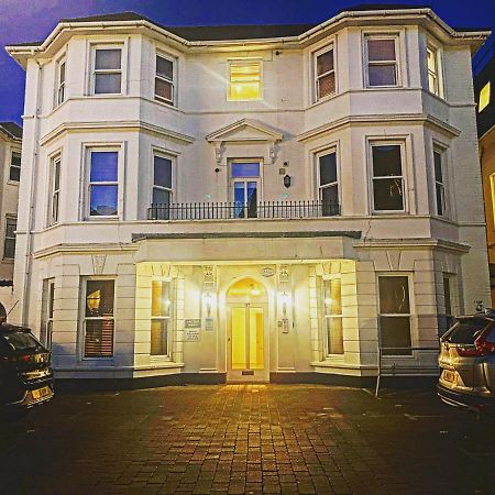 Luxury 2 Beds Apartment By The Sea Bournemouth Exterior photo